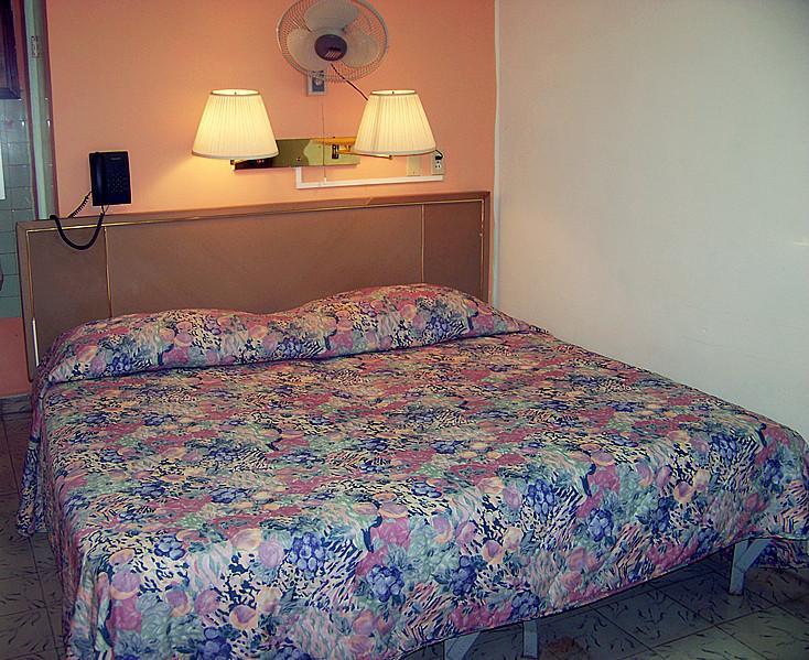 Hotel Bilbao Matamoros  Exterior photo